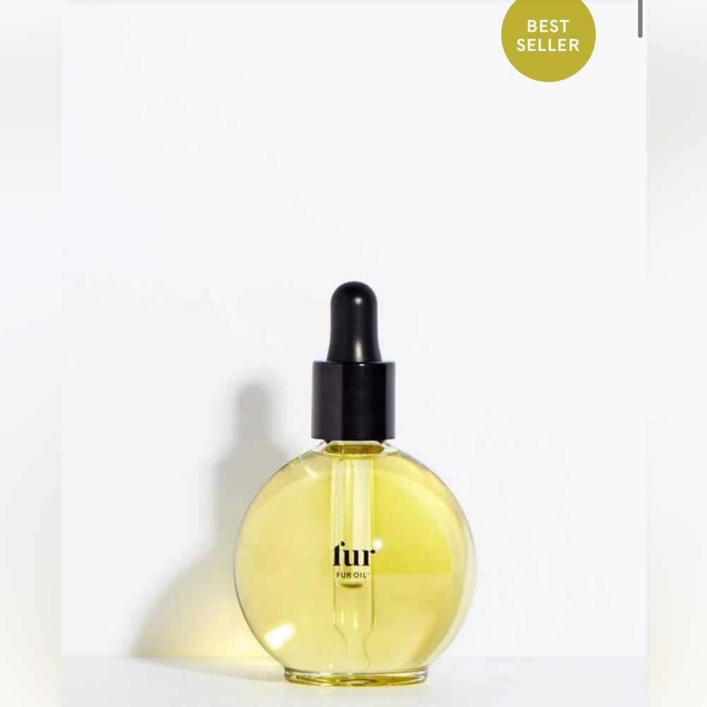 NIB Fur Oil - oil SOFTENS HAIR, SOOTHES KP & PREVENTS INGROWNS $55